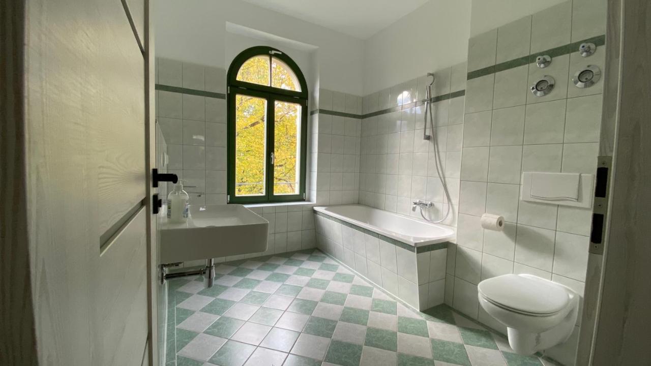 Chez Amis Arena Daire Leipzig Dış mekan fotoğraf